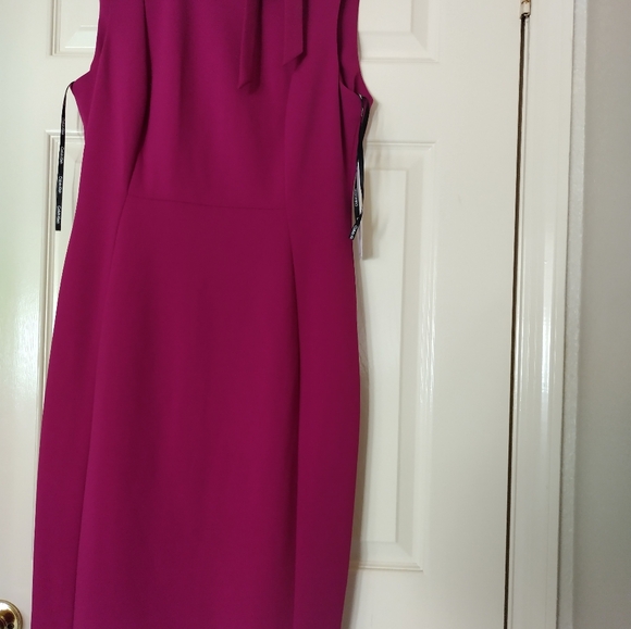 New - Picture 3 of 8